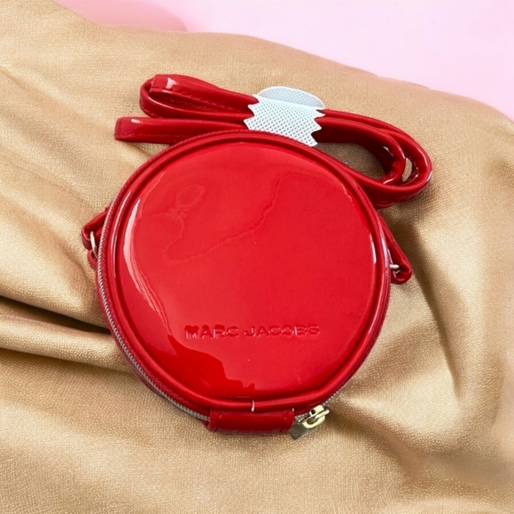 Marc Jacobs | COMPLETE SET | Red Faux Leather Crossbody - Picture 1 of 2